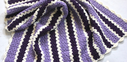 Crochet Cluster v-stitch Striped Blanket Pattern