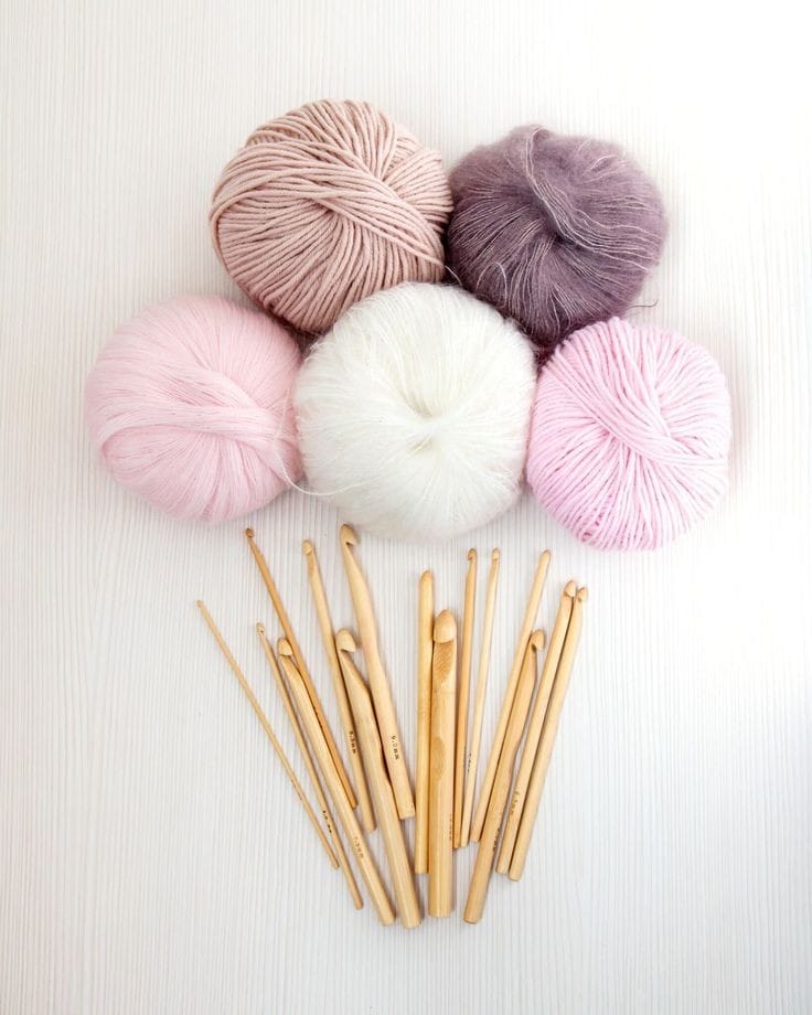 Read more about the article Choosing the Perfect Crochet Yarn and Hook
