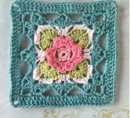 Beautiful 3D Flower Square Free Pattern