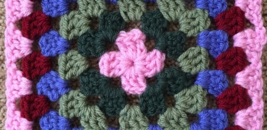 Classic Granny Square Pattern