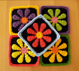 Retro Daisy Square Crochet Pattern