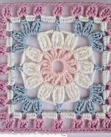 Crochet Square with Flower Pattern