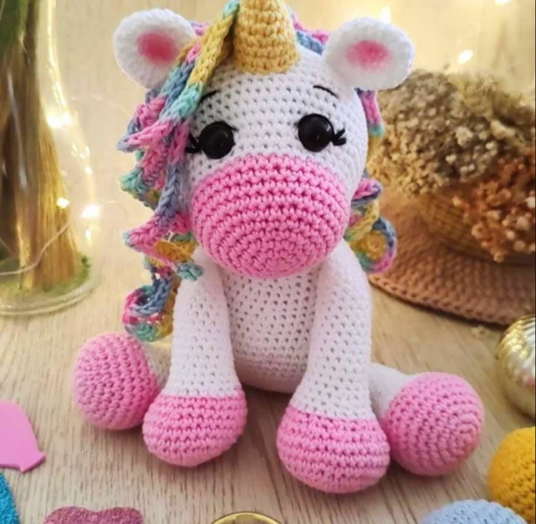 Read more about the article Amigurumi Unicorn Horse Free Pattern