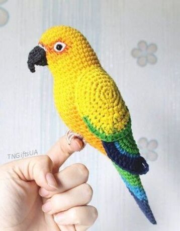 Amigurumi Parrot Free Pattern