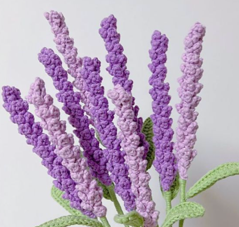 Read more about the article Crochet Lavender Flower Free Pattern