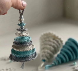 Christmas Tree Windspinner Crochet Pattern